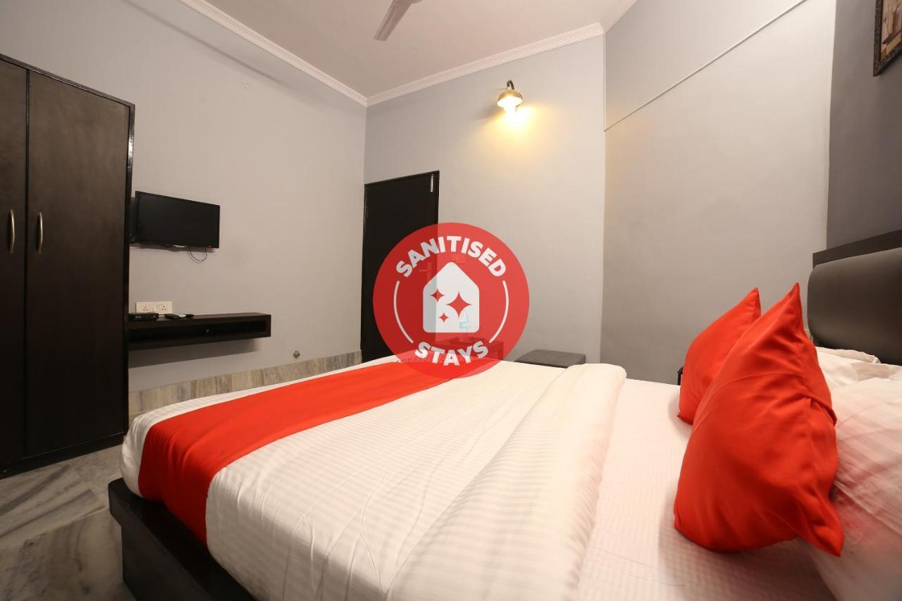 Oyo 16536 Hotel Vasko Dźajpur Zewnętrze zdjęcie