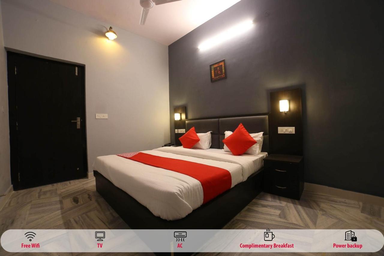 Oyo 16536 Hotel Vasko Dźajpur Zewnętrze zdjęcie